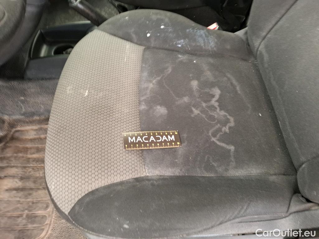  Renault  Kangoo  Express Confort (L1) 1.5 dCi 90CV BVM5 E6 #9