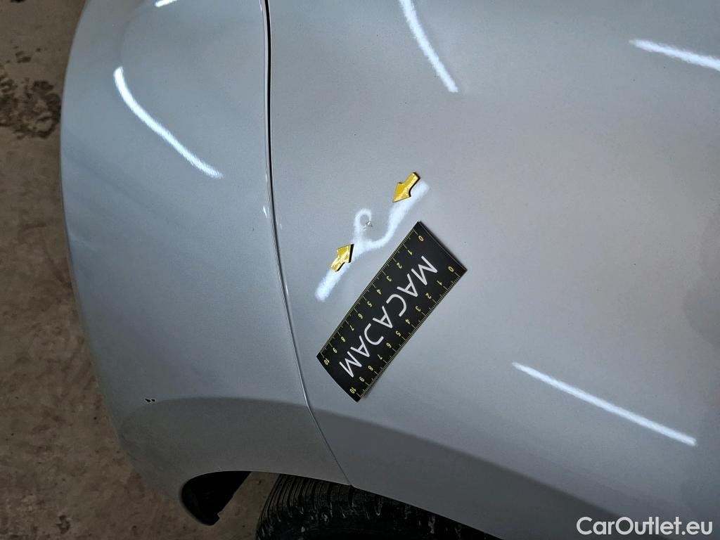  Toyota  Yaris TOYOTA  Hybride / 2019 / 5P / Berline Hybride 116h Iconic #13