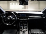  Alfa Romeo   STELVIO ALFA ROMEO / 2017 / 5P / SUV 2.2 TD 190 CV SPRINT AT8 Q4 #3