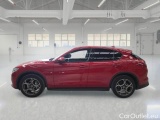  Alfa Romeo   STELVIO ALFA ROMEO / 2017 / 5P / SUV 2.2 TD 190 CV SPRINT AT8 Q4 #8