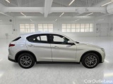  Alfa Romeo   STELVIO ALFA ROMEO / 2017 / 5P / SUV 2.2 TURBO DIESEL 160CV AT8 RWD BUSINESS #6