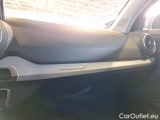  Audi  Q2 AUDI  / 2016 / 5P / SUV 1.6 30 TDI BUSINESS S TRONIC #108