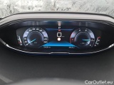  Peugeot  5008 PEUGEOT  / 2017 / 5P / SUV BLUEHDI 130 ACTIVE EAT8 S/S AUT. #89