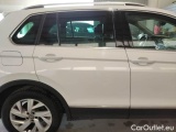  Volkswagen  Tiguan VOLKSWAGEN  / 2020 / 5P / SUV 2.0 TDI SCR 110KW ELEGANCE DSG #47