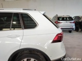  Volkswagen  Tiguan VOLKSWAGEN  / 2020 / 5P / SUV 2.0 TDI SCR 110KW ELEGANCE DSG #71