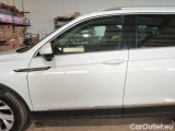  Volkswagen  Tiguan VOLKSWAGEN  / 2020 / 5P / SUV 2.0 TDI SCR 110KW ELEGANCE DSG #76