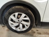  Volkswagen  Tiguan VOLKSWAGEN  / 2020 / 5P / SUV 2.0 TDI SCR 110KW ELEGANCE DSG #99