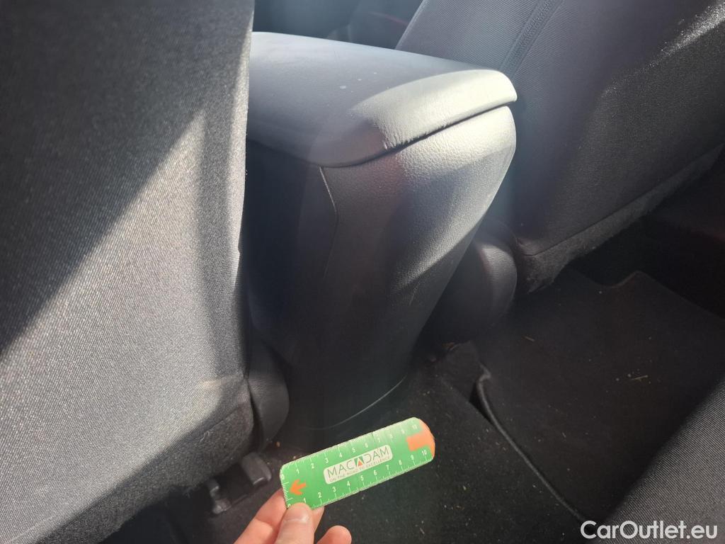  Toyota  C-HR TOYOTA  / 2016 / 5P / SUV 1.8 Hybride 122 Dynamic Business Beyond #14