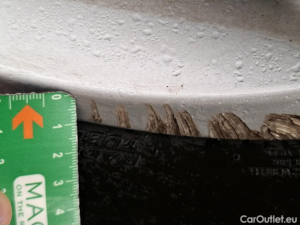  Toyota  C-HR TOYOTA  / 2016 / 5P / SUV 1.8 Hybride 122 Dynamic Business Beyond #7