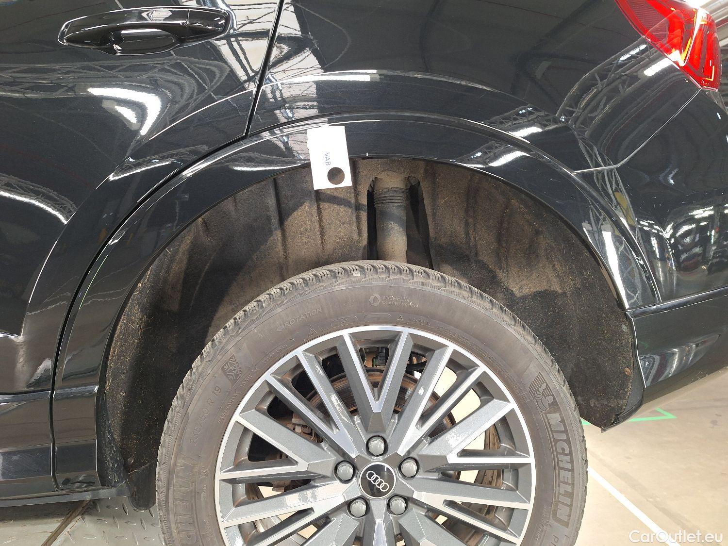  Audi  Q3 Audi,  SB '19 PHEV, Audi  Sportback 45 TFSI e S tronic S Line 5d #9