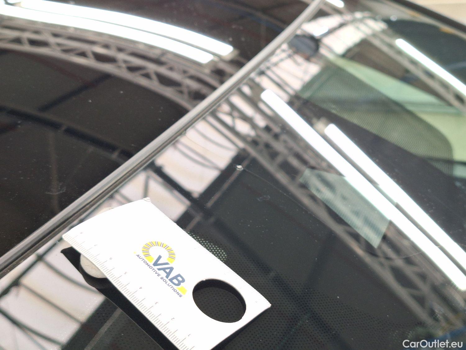  Audi  Q3 Audi,  SB '19 PHEV, Audi  Sportback 45 TFSI e S tronic S Line 5d #3