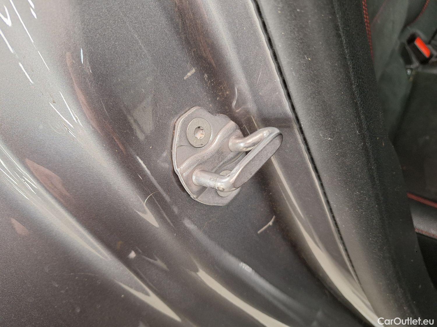  Mercedes  CLA-Klasse Mercedes, CLA-Class SB '19, Mercedes-Benz CLA Shooting Brake CLA 200 d Busines #48