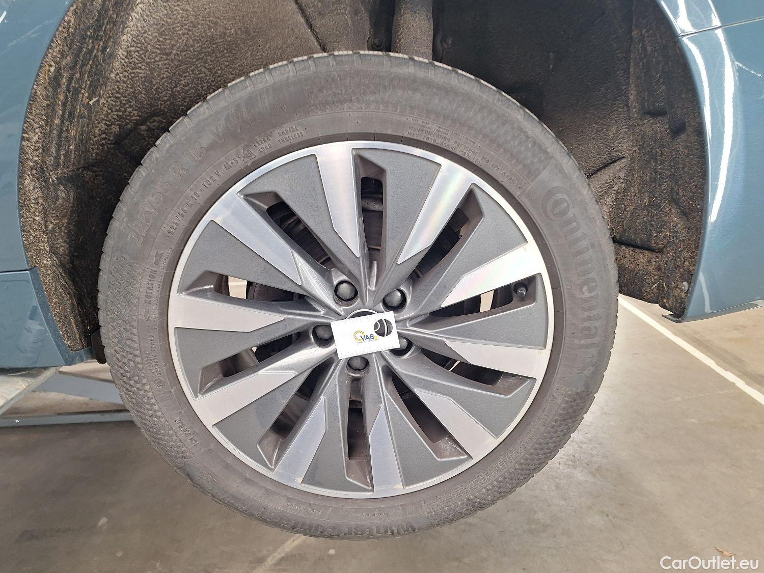  Audi  A6 Audi,  Avant '18, Audi  Avant Business Edition 35 TDI S tronic 5d #40