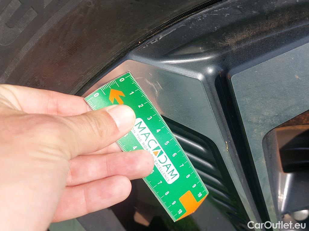  Hyundai  Tucson HYUNDAI  / 2020 / 5P / SUV 1.6 PHEV 265 HTRAC EXECUTIVE 4WD AUTO #12