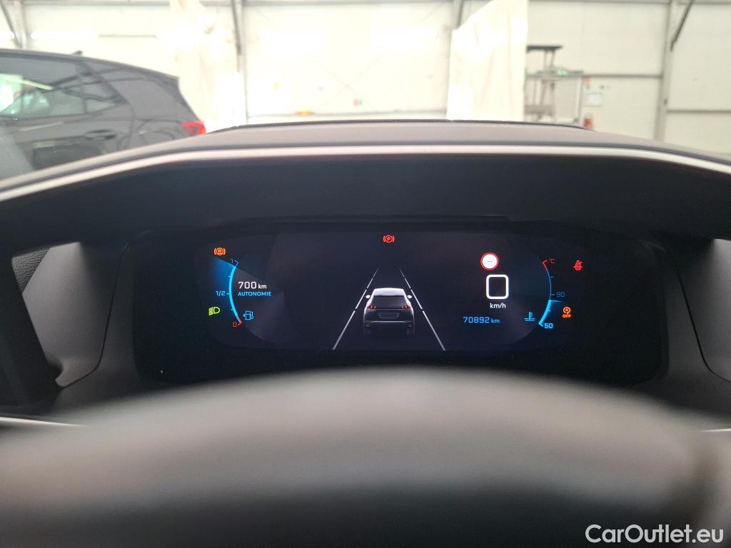  Peugeot  2008  Allure Business 1.2 PureTech 100CV BVM6 E6d #32