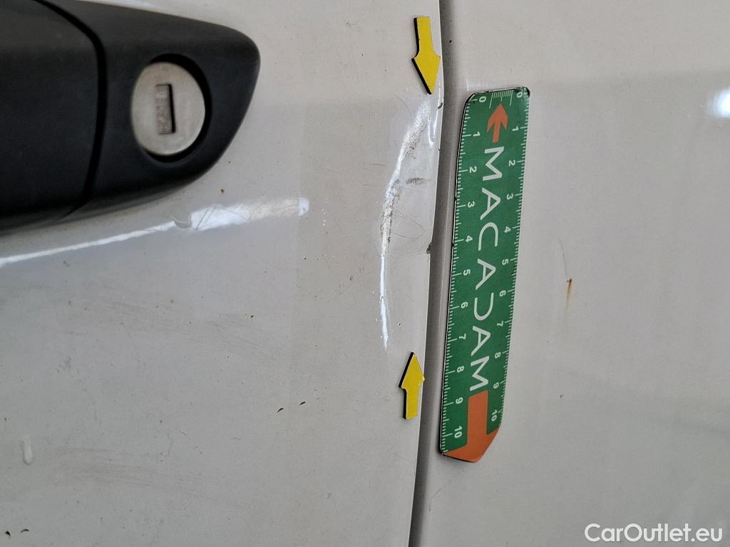  Citroen  Berlingo  Fourgon Driver M 1000 1.5 BlueHDi 100CV BVM5 E6dT #24