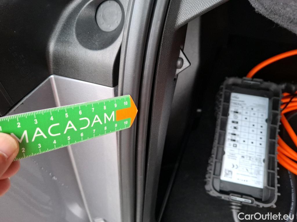  Peugeot  2008  (e-) Road Trip 50kWh BVA #4