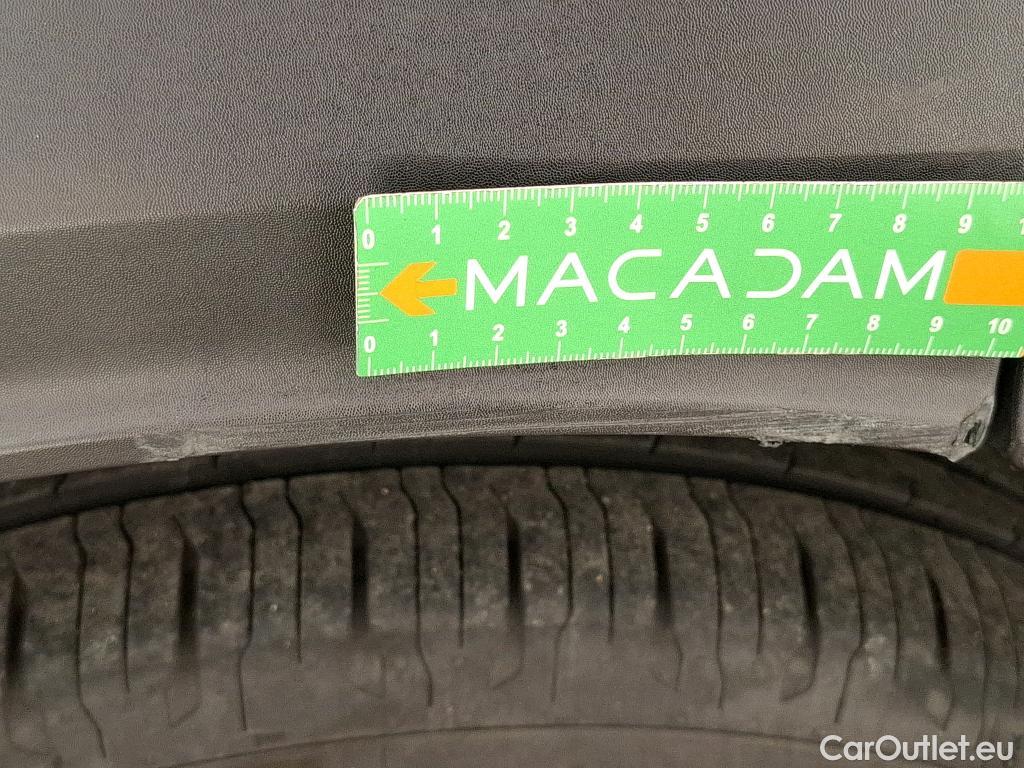  Mini  Countryman MINI  / 2020 / 5P / Crossover Cooper Essential 136 ch BVA7 #8