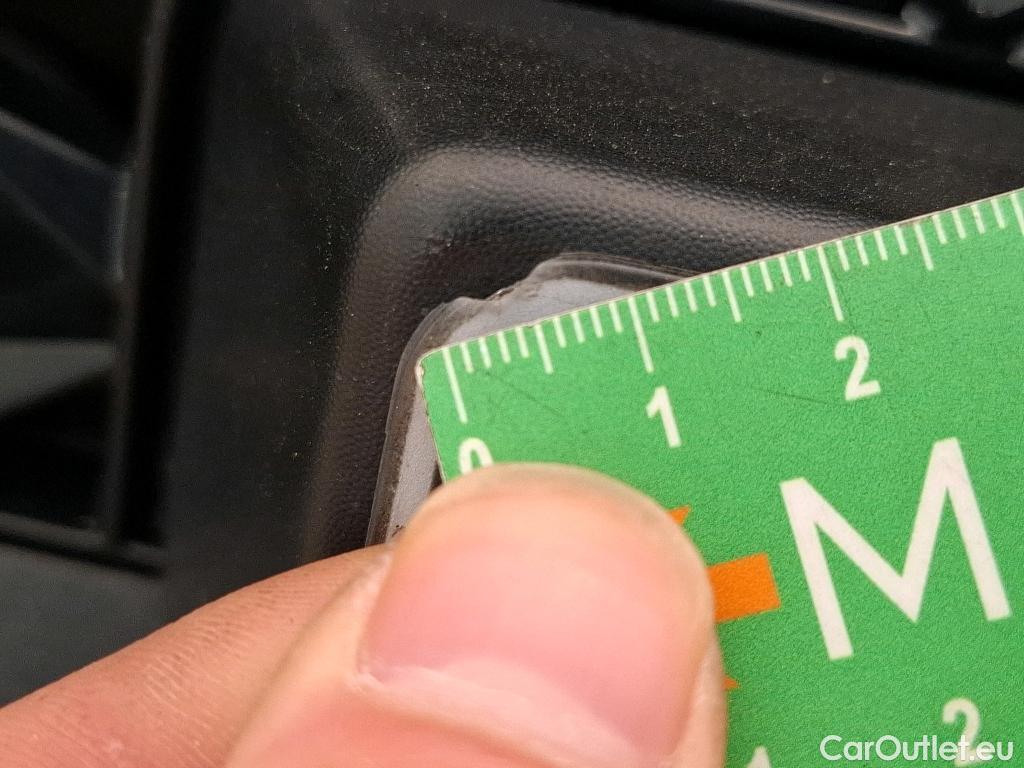  DS  DS7 DS DS 7 Crossback / 2017 / 5P / SUV E-TENSE 4x4 PERFORMANCE Line + #23