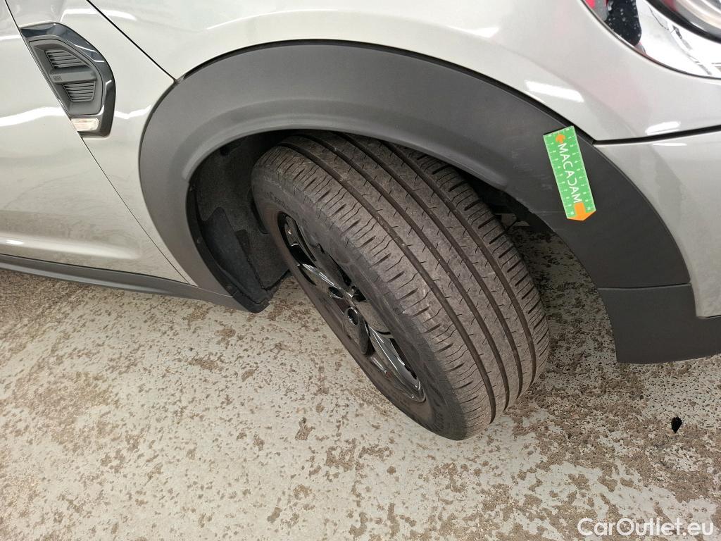  Mini  Countryman MINI  / 2020 / 5P / Crossover Cooper Essential 136 ch BVA7 #23