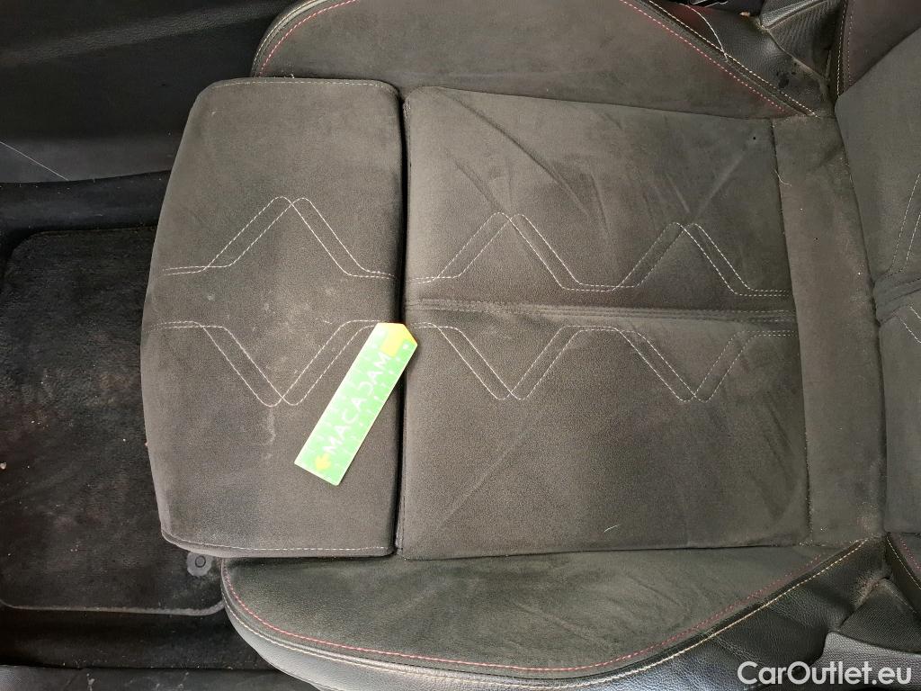  DS  DS7 DS DS 7 Crossback / 2017 / 5P / SUV E-TENSE 4x4 PERFORMANCE Line + #24