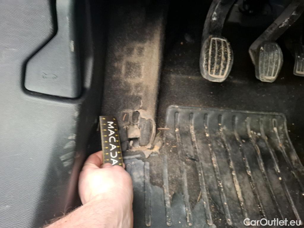  Peugeot  2008  Allure Business 1.2 PureTech 100CV BVM6 E6d #4