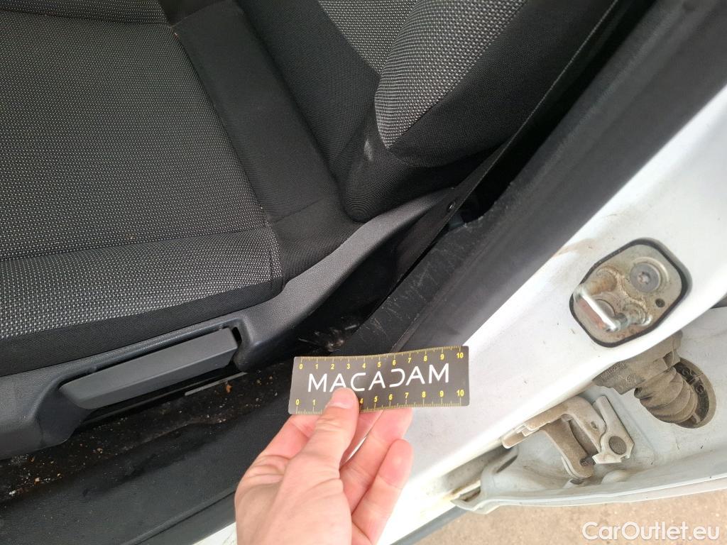  Citroen  C3  Société Feel 1.5 BlueHDI 100CV BVM5 E6dT #6