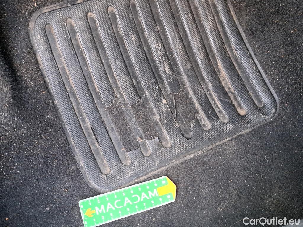  Peugeot  208  Active 1.2 PureTech 80CV BVM5 E6 #2