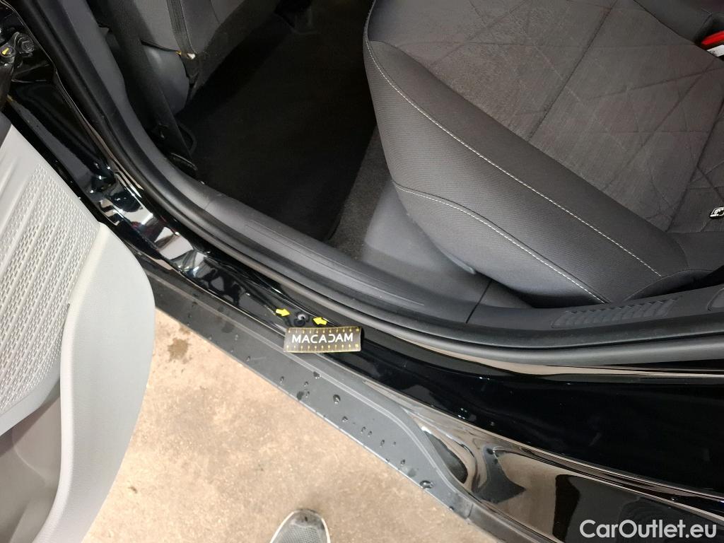  Hyundai  Bayon HYUNDAI  / 2021 / 5P / SUV 1.0 T-GDI 100 HYBRID 48V INTUITIVE #13