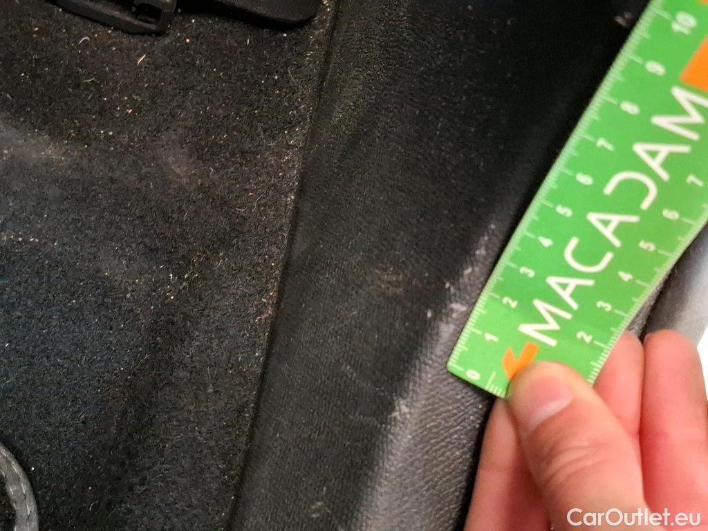  DS  DS7 DS DS 7 Crossback / 2017 / 5P / SUV E-TENSE 4x4 PERFORMANCE Line + #11