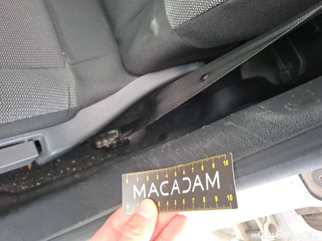  Citroen  C3  Société Feel 1.5 BlueHDI 100CV BVM5 E6dT #7