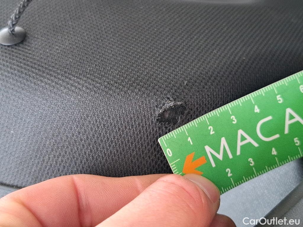  DS  DS7 DS DS 7 Crossback / 2017 / 5P / SUV E-TENSE 4x4 PERFORMANCE Line + #31