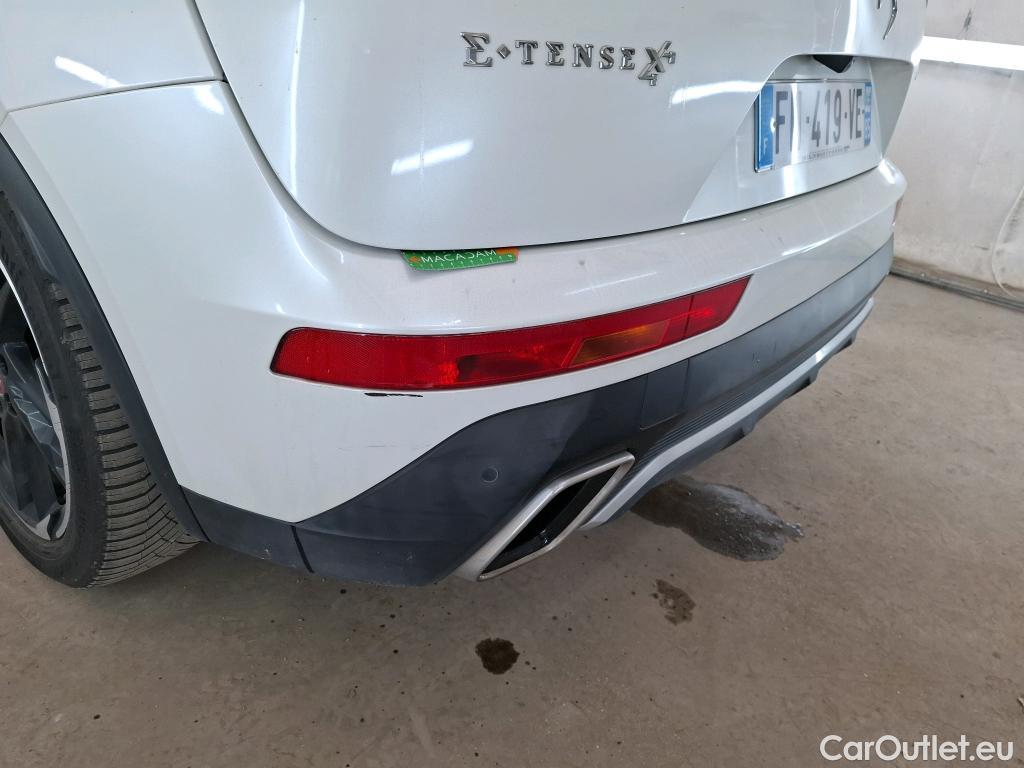  DS  DS7 DS DS 7 Crossback / 2017 / 5P / SUV E-TENSE 4x4 PERFORMANCE Line + #32