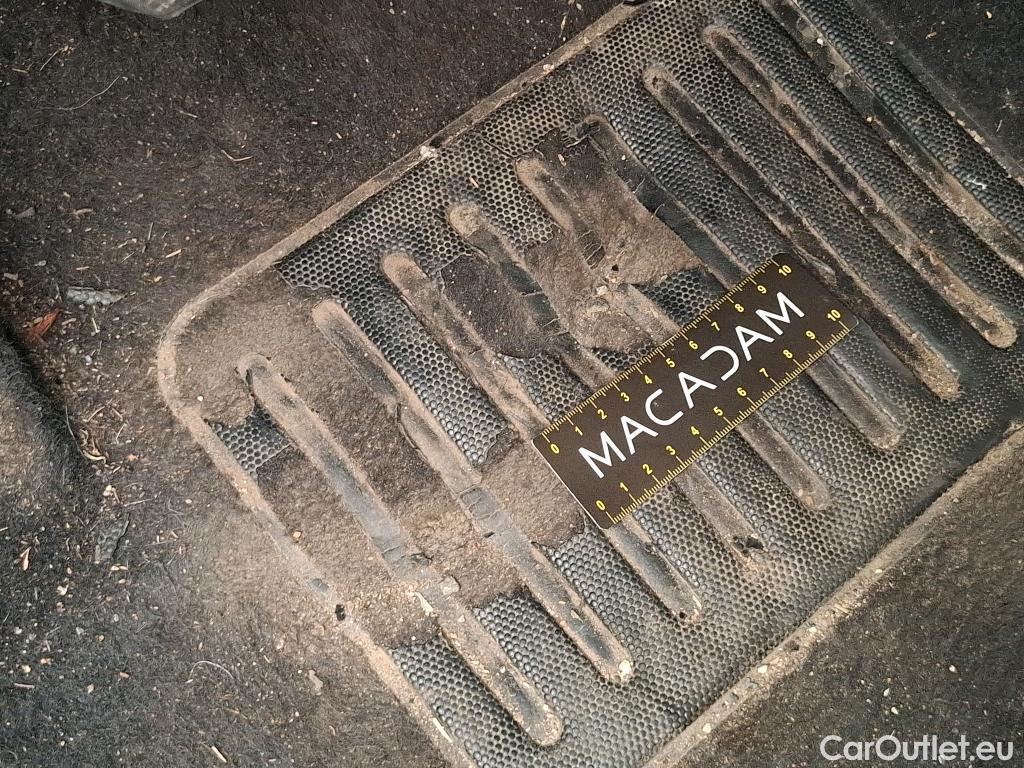  Citroen  C3  Société Feel 1.5 BlueHDI 100CV BVM5 E6dT #3