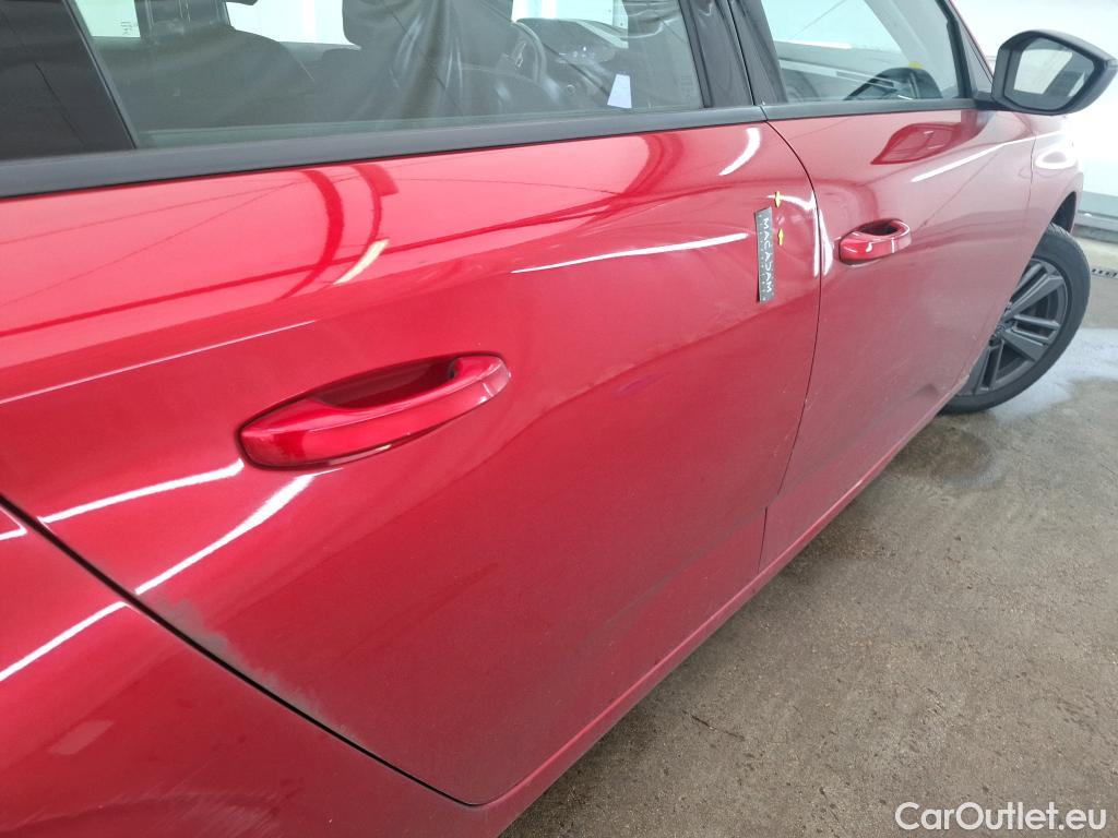  Peugeot  308 PEUGEOT  SW / 2021 / 5P / Break PureTech 130 S&S ACTIVE PACK #60