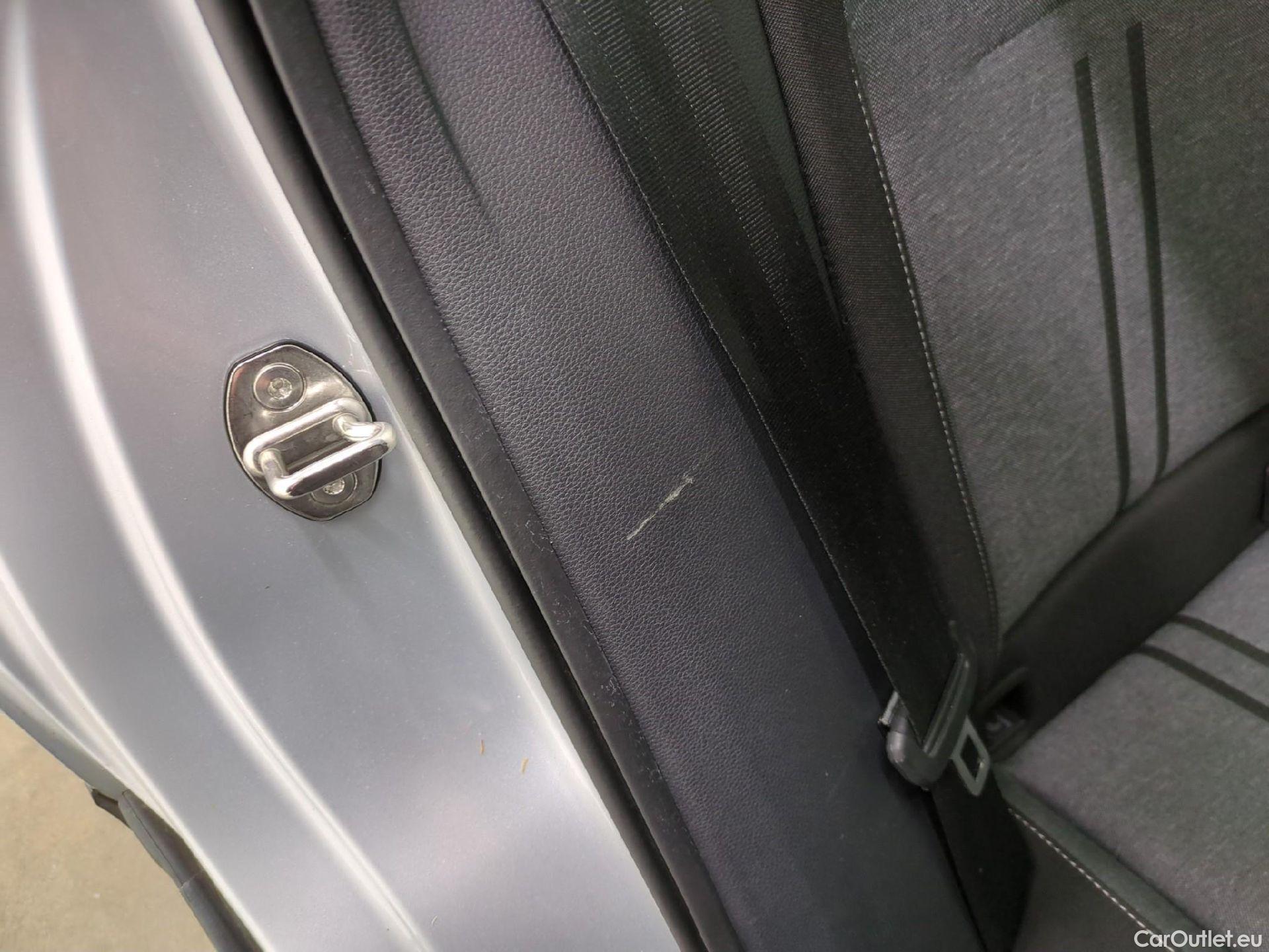  Seat  ATECA  Style Business 2.0 TDI 150CV BVA7 E6d #4