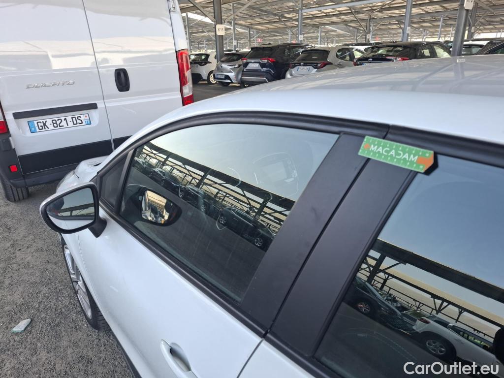  Renault  Clio  IV Business 0.9 TCe 90CV BVM5 E6 #4