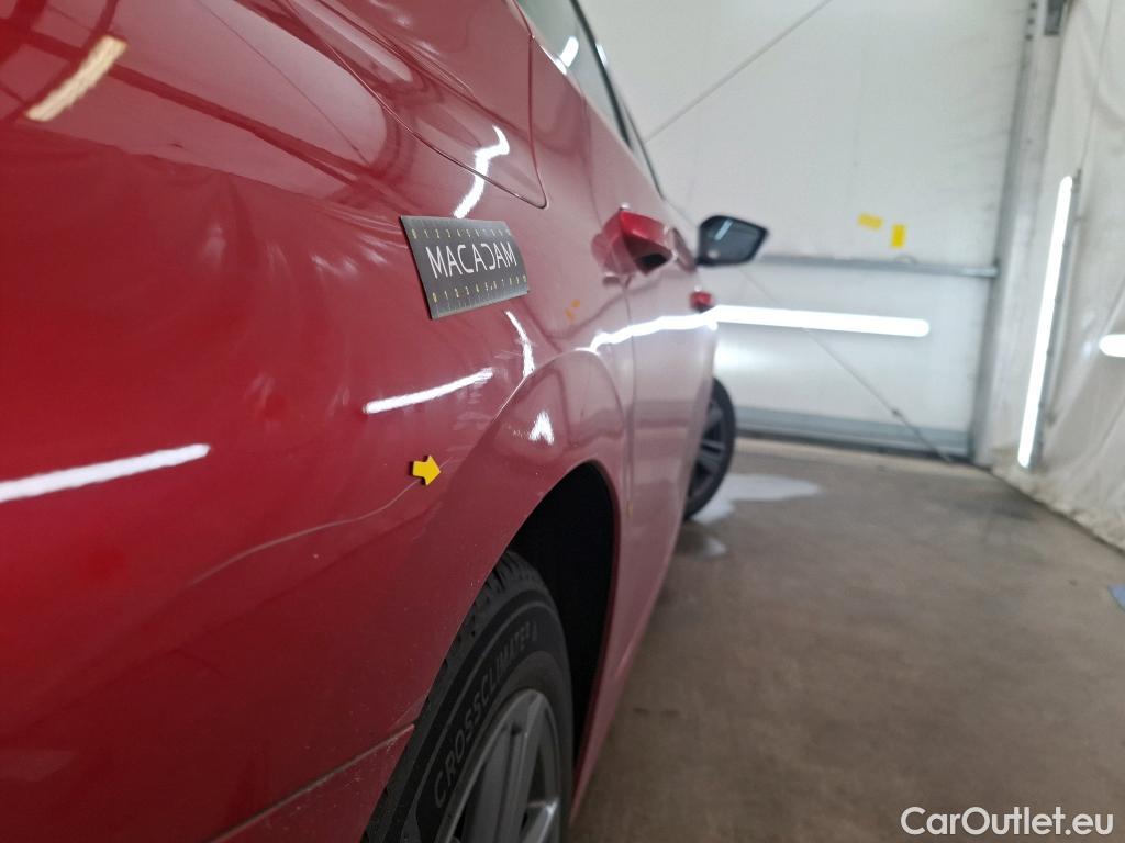  Peugeot  308 PEUGEOT  SW / 2021 / 5P / Break PureTech 130 S&S ACTIVE PACK #4