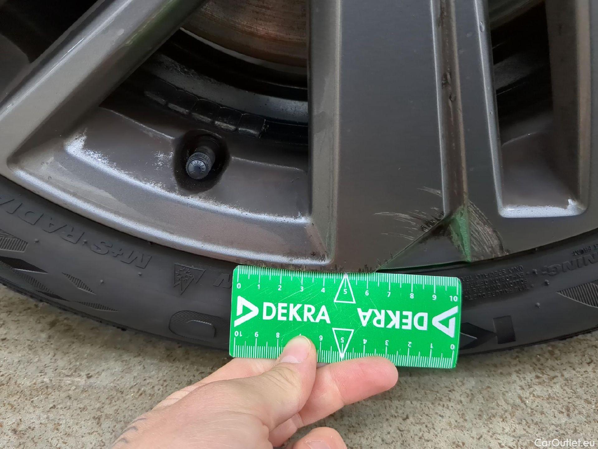  Peugeot  308  Active Pack 1.5 HDi 130CV BVA8 E6d #16