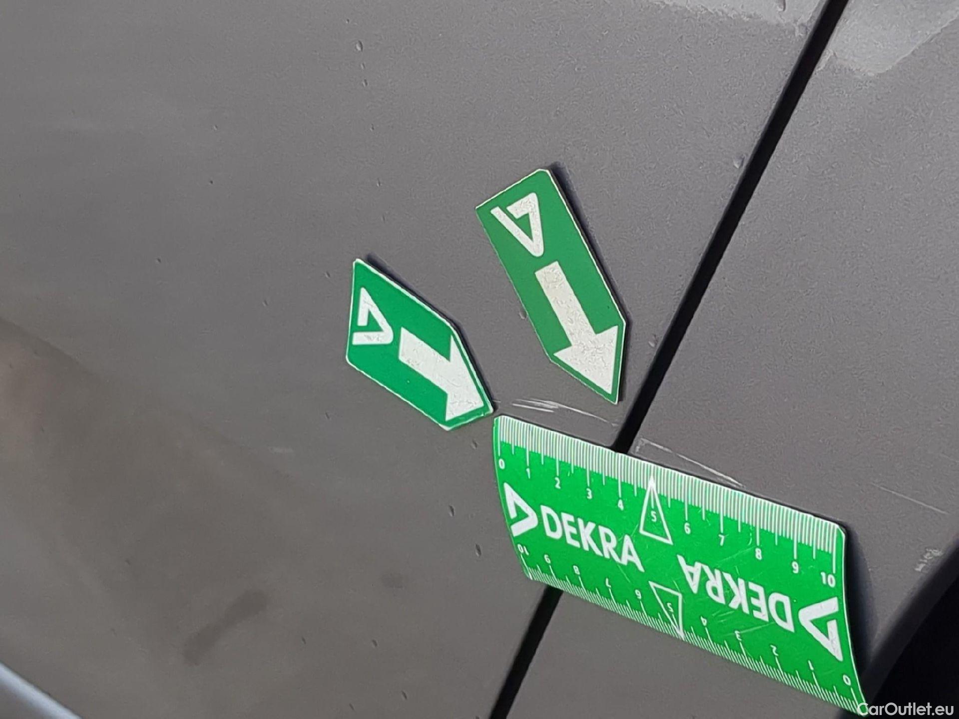  Peugeot  308  Active Pack 1.5 HDi 130CV BVA8 E6d #40