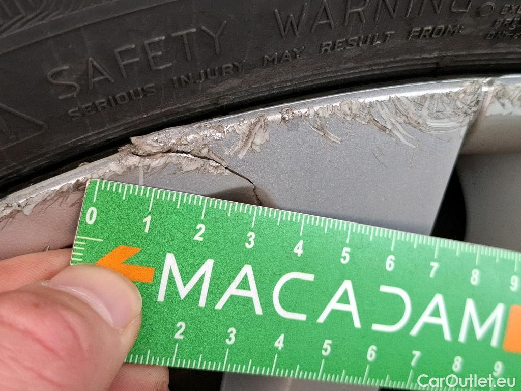  Renault  Clio  IV Business 0.9 TCe 90CV BVM5 E6 #24