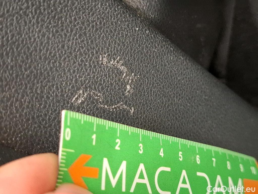  Renault  Clio  IV Business 0.9 TCe 90CV BVM5 E6 #11