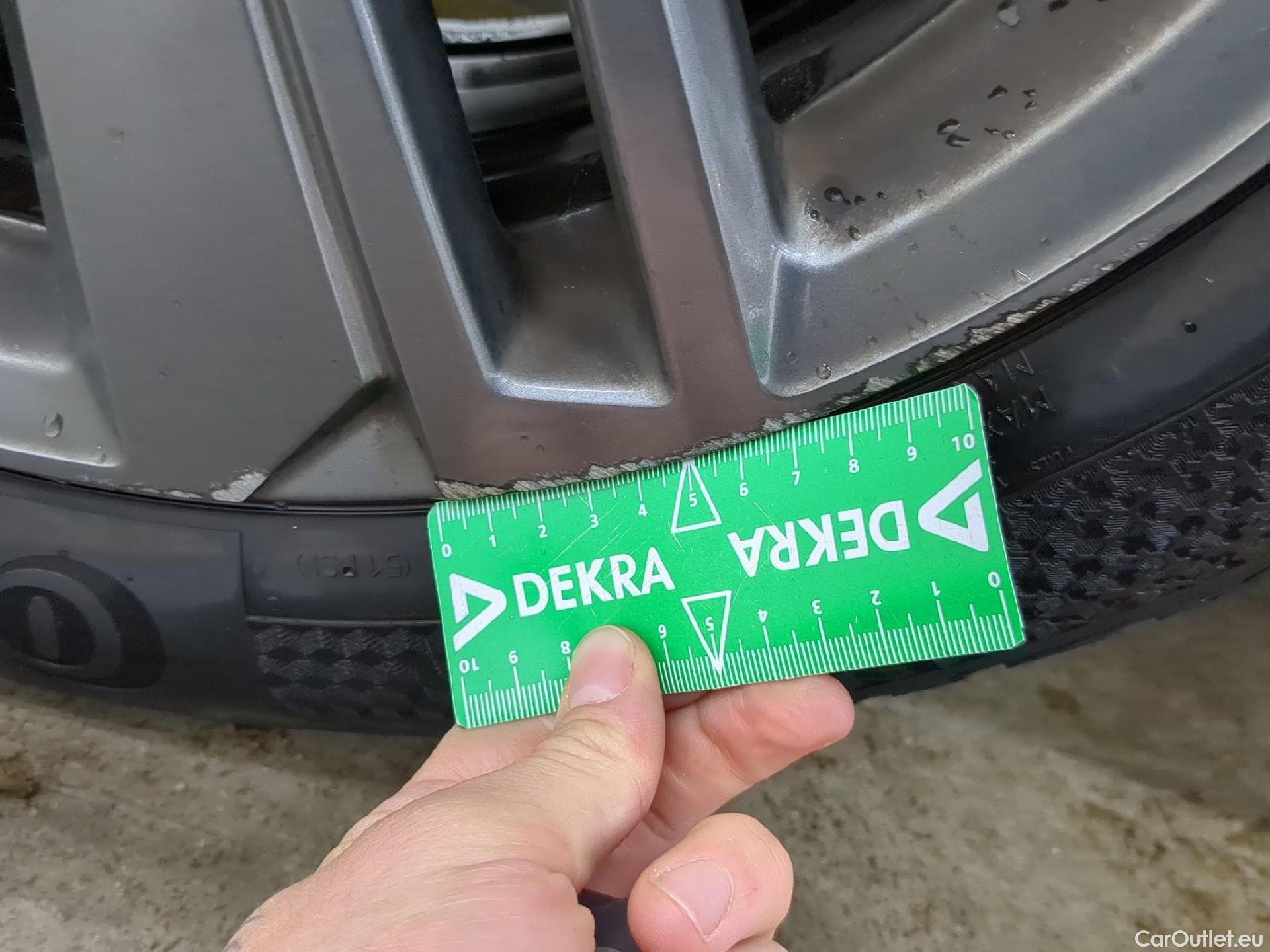  Peugeot  308  Active Pack 1.5 HDi 130CV BVA8 E6d #25