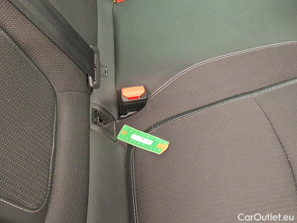  Renault  Megane RENAULT Mégane Berline / 2020 / 5P / Berline Intens TCe 140 EDC FAP -21N #2