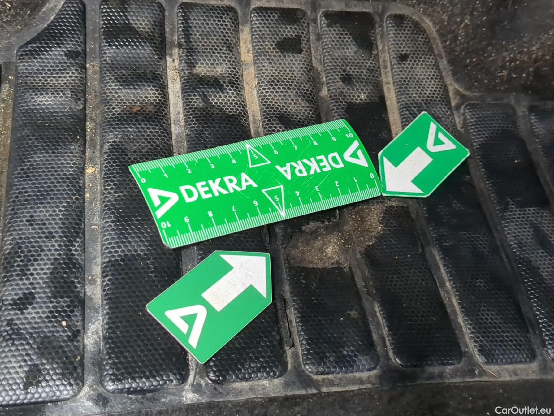  Peugeot  308  Active Pack 1.5 HDi 130CV BVA8 E6d #1