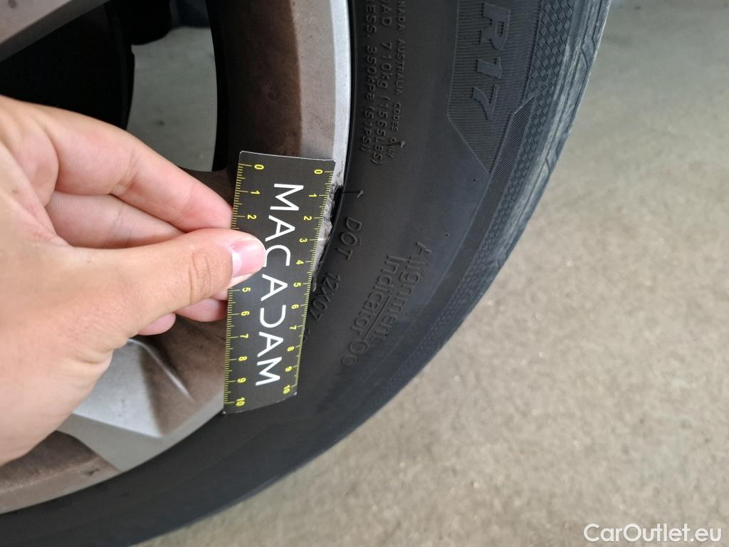  Renault  Captur  II Business 1.6 E-TECH Hybrid 145CV BVA6 E6d #23