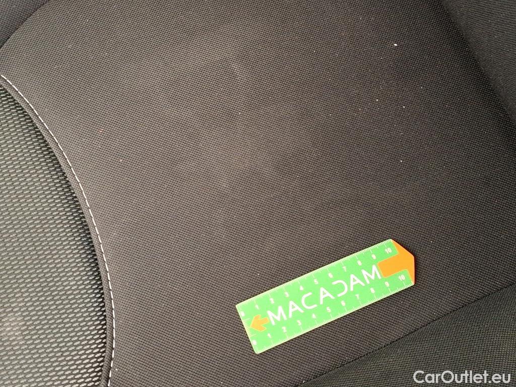  Renault  Clio  IV Business 0.9 TCe 90CV BVM5 E6 #22