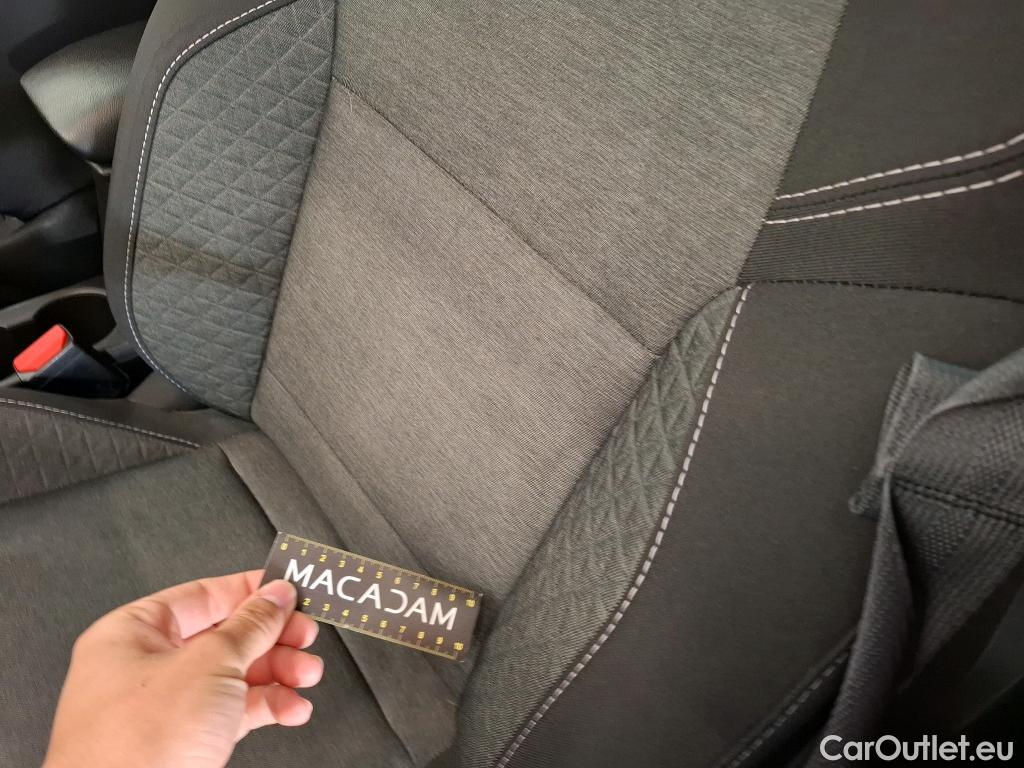  Renault  Captur  II Business 1.6 E-TECH Hybrid 145CV BVA6 E6d #21