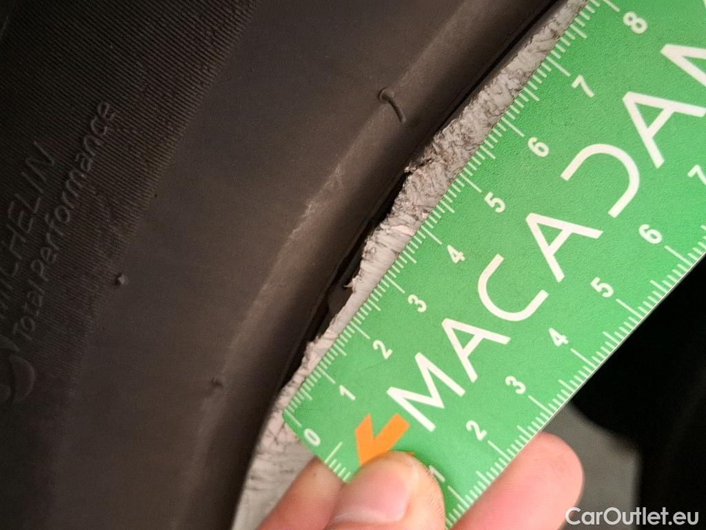  Renault  Clio  IV Business 0.9 TCe 90CV BVM5 E6 #26