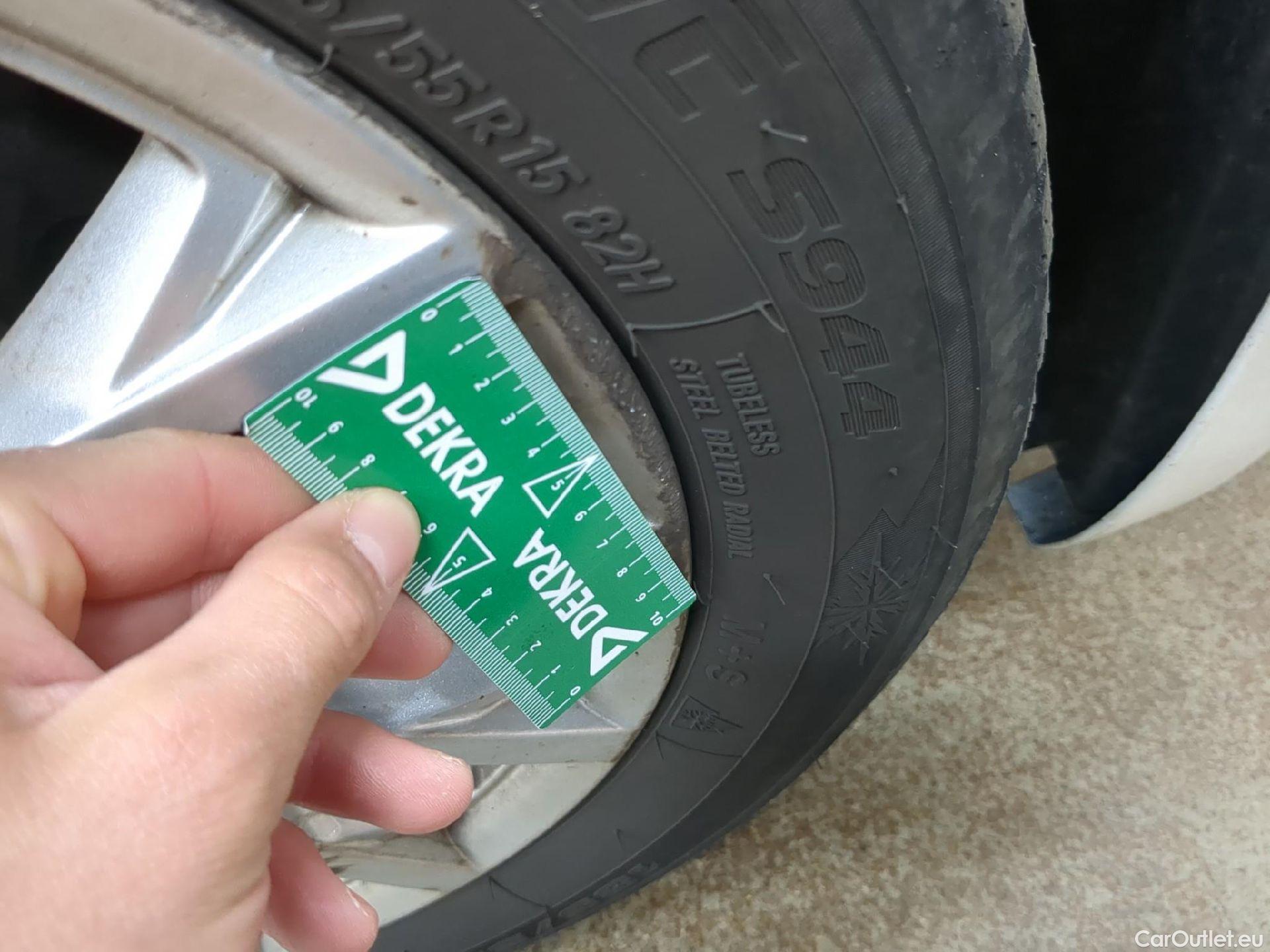  Fiat  500 FIAT  / 2015 / 3P / Berline 1.0 70ch BSG Dolcevita #14